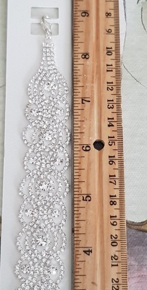 ♥️Silver Rhinestone Bracelet - Picture 6 of 6